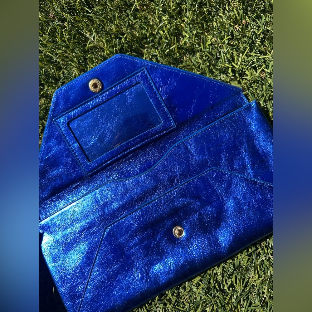 Sobella Metallic Blue Leather Wallet Clutch - Picture 4 of 15